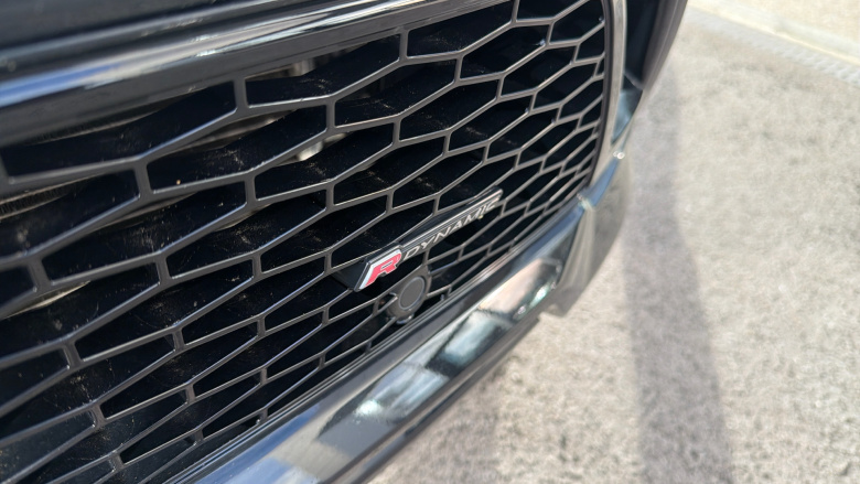 Land Rover Discovery Sport 1.5 P300e R-Dynamic SE 5dr Auto [5 Seat] Station Wagon